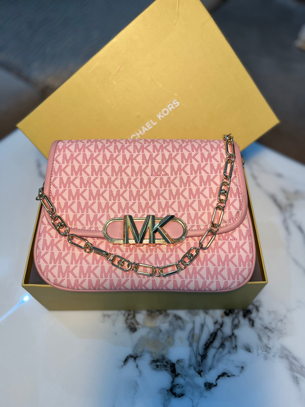 Sac MK rose et doré féminin et tendance